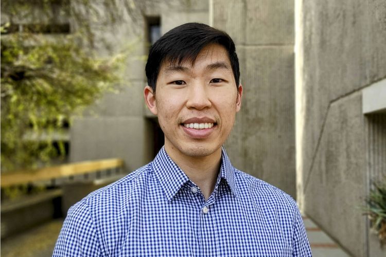 PharmD student Jason Hong