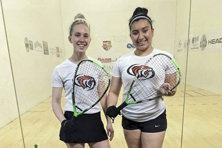 Annie Roberts and Alondra Canchola