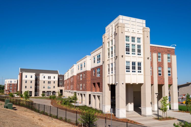 Photo of Calaveras Commons residence hall