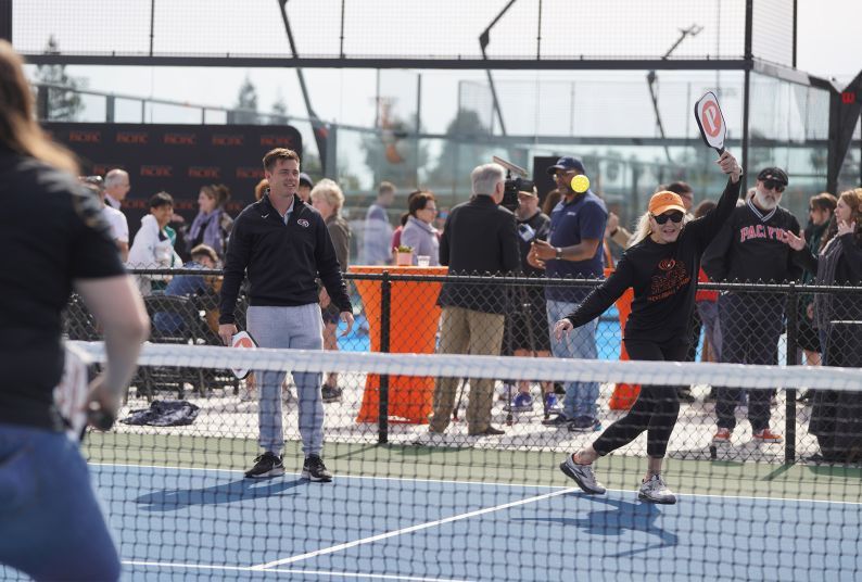 people try out new pickleball courts