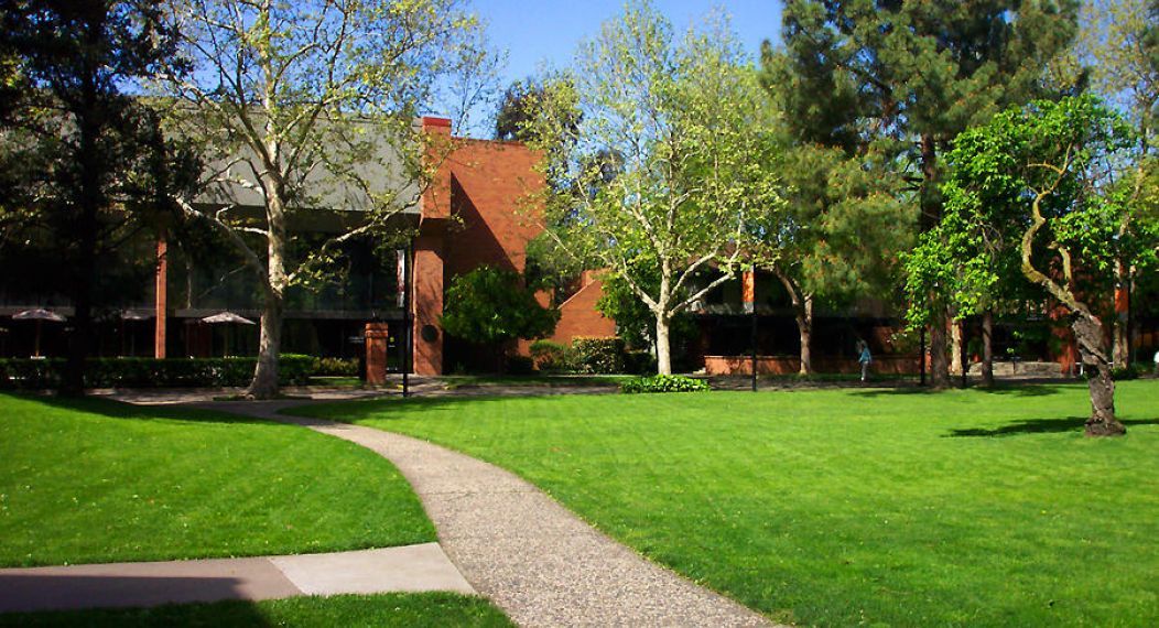 the south quad at the UOP Sacramento Campus