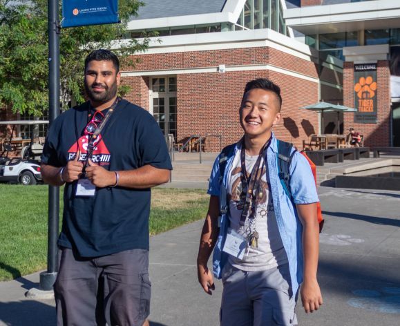 students at transfer orientation